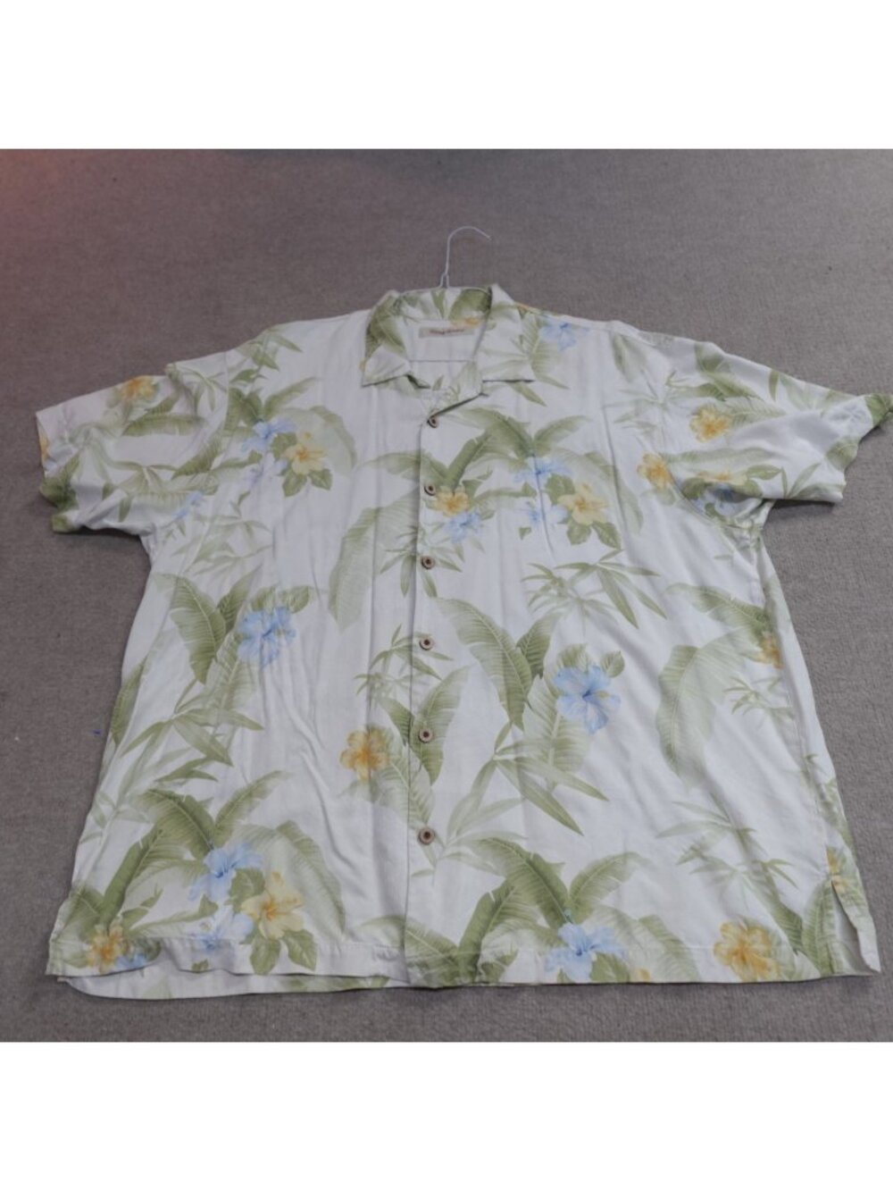 Tommy Bahama Shirt 2XL Beige Floral 100% Silk Loop Collar